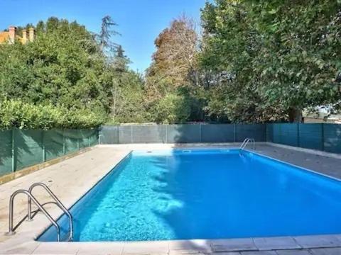 Vacances cosy avec piscine 1 à 4 pers dans joli appartement Sérignan Extérieur photo
